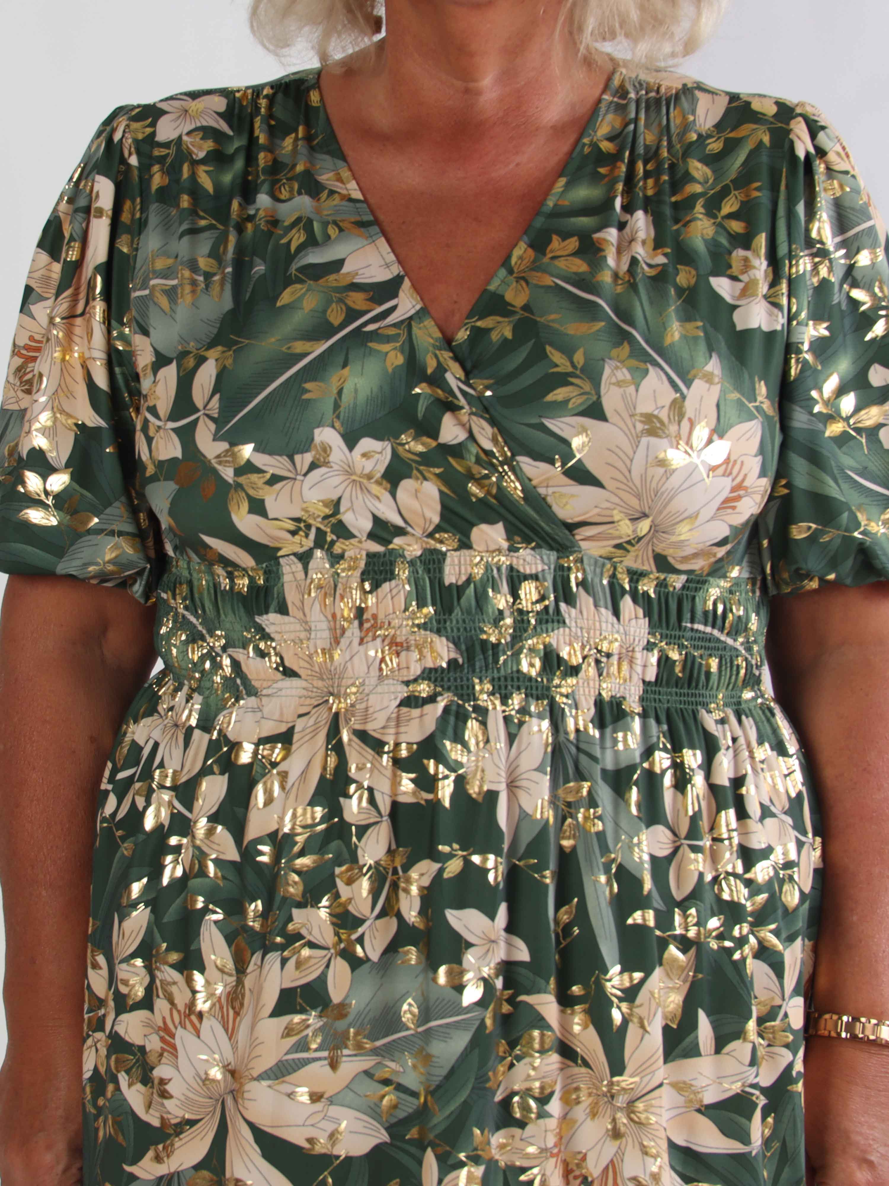 Pamina Leaf Short - Kort elastisk plus size kjole med blad motiver